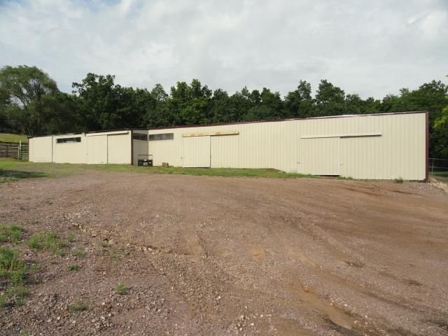 W9400 McMahon Rd, Portage, WI 53901