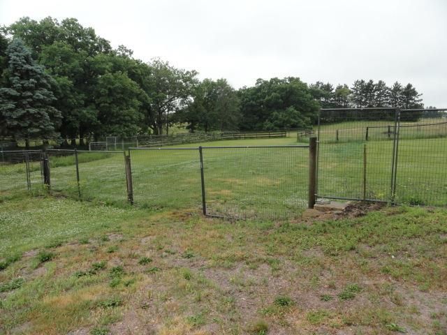 W9400 McMahon Rd, Portage, WI 53901