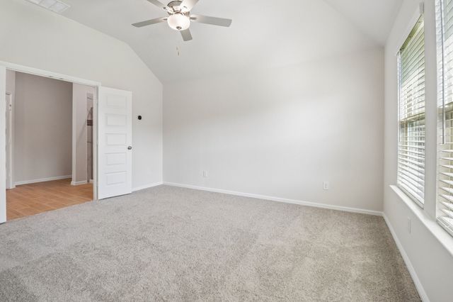 7424 Sunset Valley Lane, Denton, TX 76259