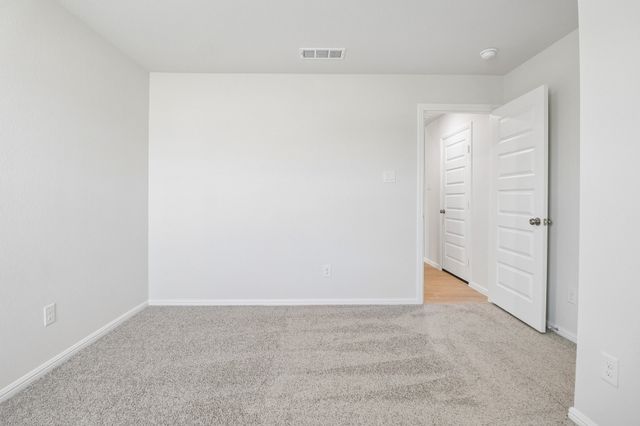 7424 Sunset Valley Lane, Denton, TX 76259
