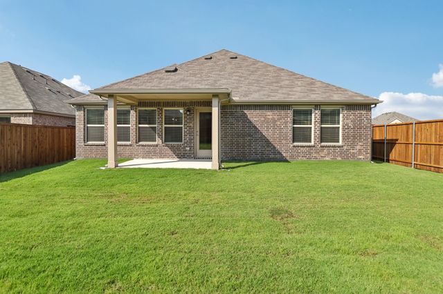 7424 Sunset Valley Lane, Denton, TX 76259