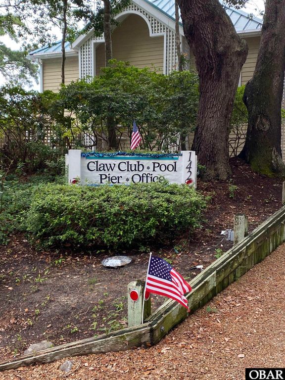 Image 18 of property listing at 110 Jimmy Court Lot #110, Kill Devil Hills, NC 27948