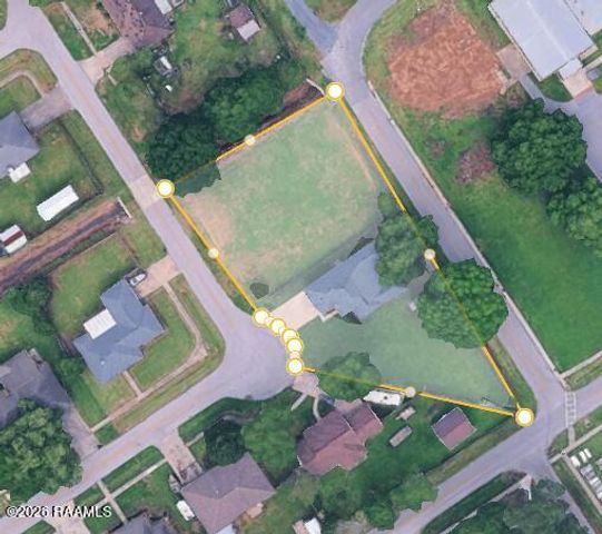 307 & 305 Oakview Drive, Broussard, LA 70518