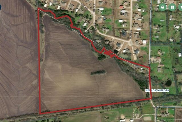309 West Street, Nevada, TX 75173