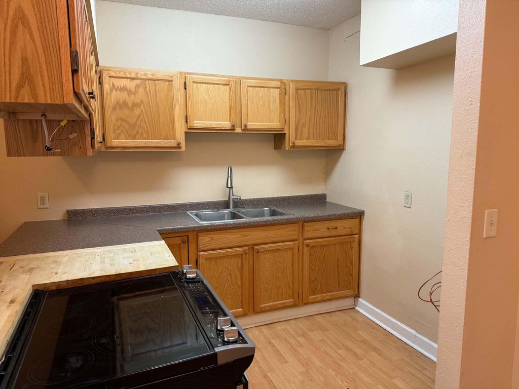 808 8th Street N 4, Fargo, ND 58102 — photo 5