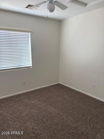 4698 E LAUREL Avenue, Gilbert, AZ 85234