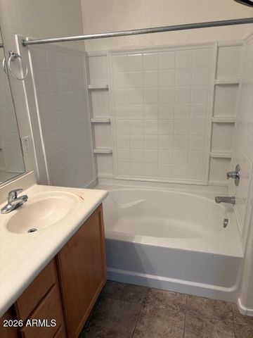 4698 E LAUREL Avenue, Gilbert, AZ 85234