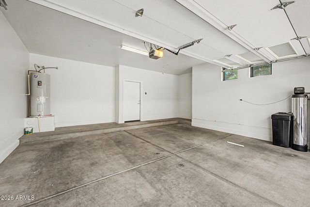 137 E HEARNE Way, Gilbert, AZ 85234