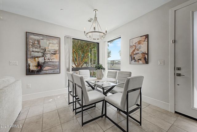 137 E HEARNE Way, Gilbert, AZ 85234