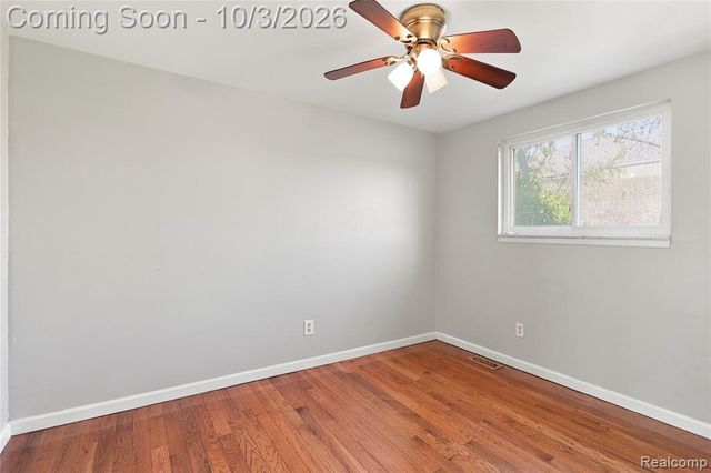 37718 Douglas Court, Sterling Heights, MI 48310
