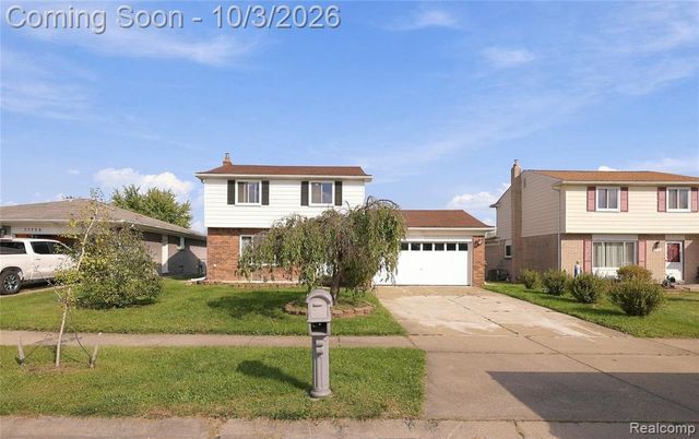 37718 Douglas Court, Sterling Heights, MI 48310