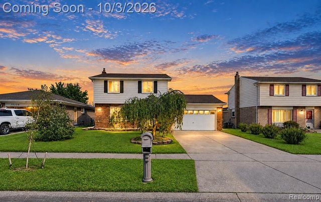 37718 Douglas Court, Sterling Heights, MI 48310