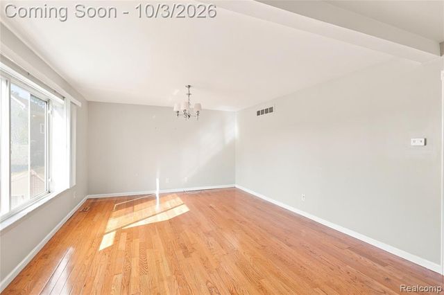 37718 Douglas Court, Sterling Heights, MI 48310