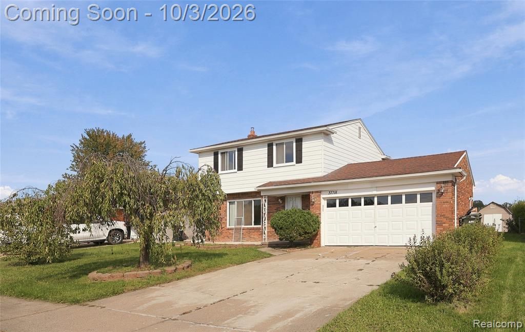 37718 Douglas Court, Sterling Heights, MI 48310