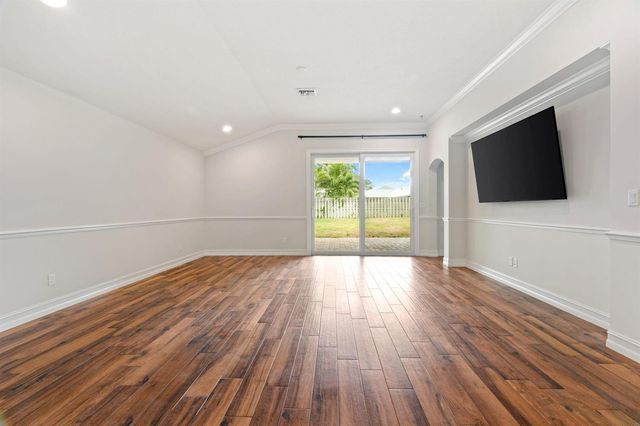 17735 CARVER Avenue, Jupiter, FL 33458