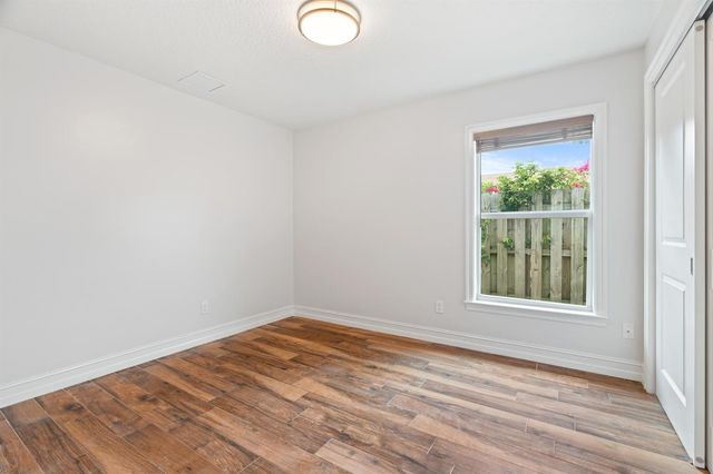 17735 CARVER Avenue, Jupiter, FL 33458