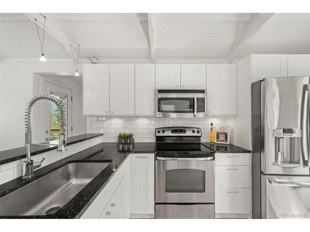 34096 Columbine Cir, Evergreen, CO 80439