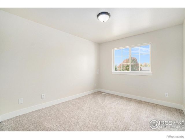 676 Timber View Court, Loveland, CO 80538