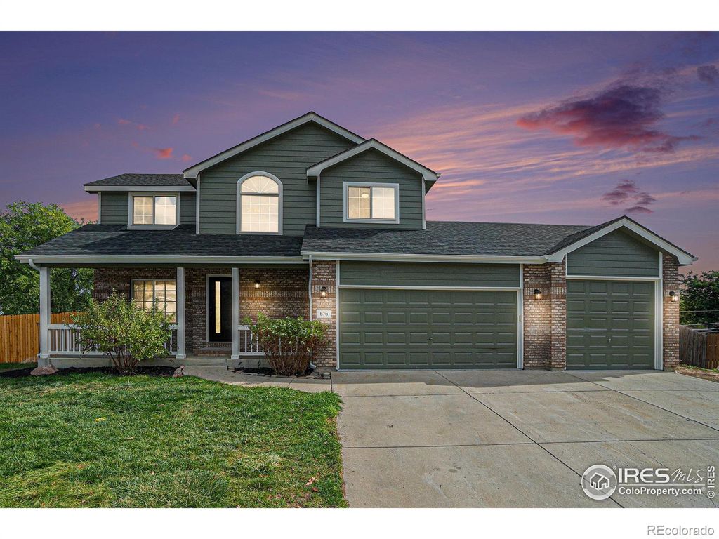 676 Timber View Court, Loveland, CO 80538