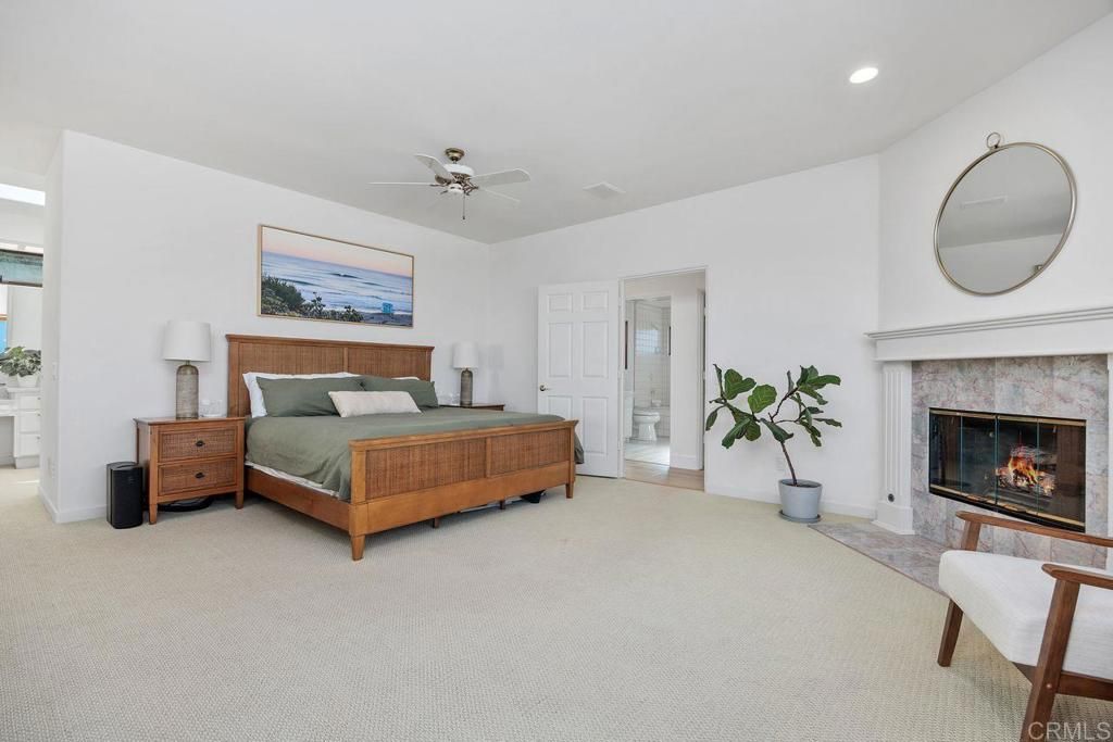 Image 19 of property listing at 612 Barbara Avenue, Solana Beach, CA 92075