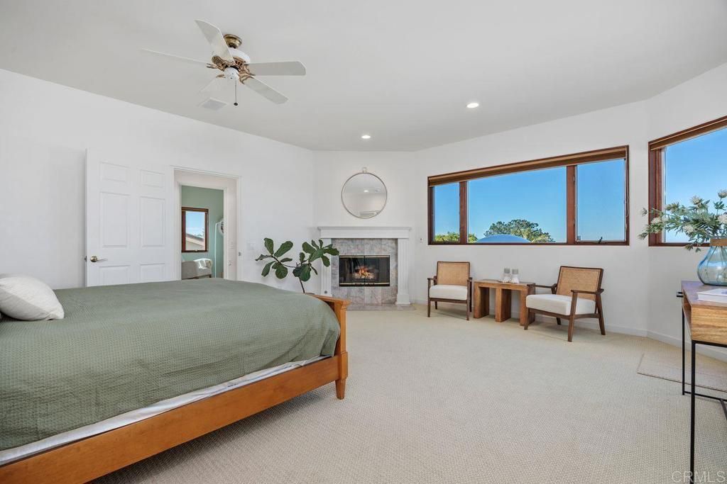 Image 23 of property listing at 612 Barbara Avenue, Solana Beach, CA 92075