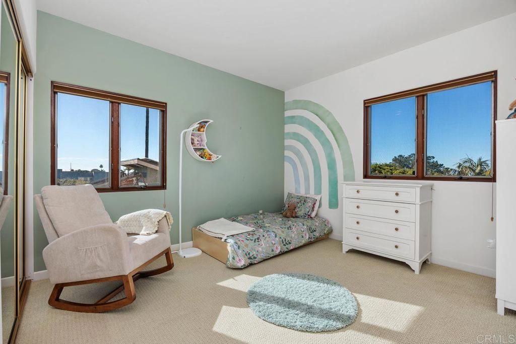 Image 27 of property listing at 612 Barbara Avenue, Solana Beach, CA 92075