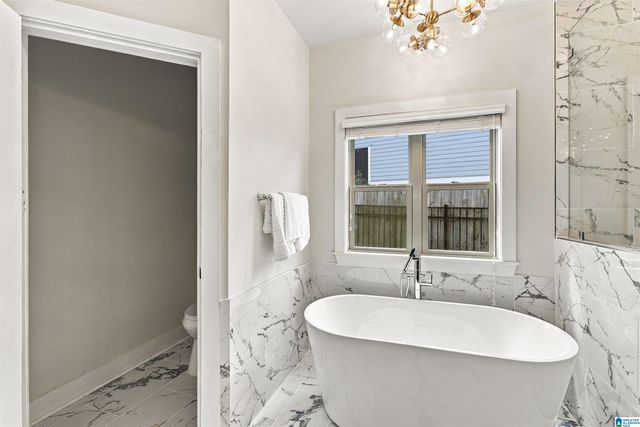 435 LAKE RIDGE DRIVE, Trussville, AL 35173