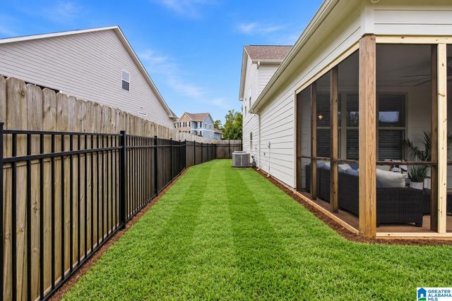 435 LAKE RIDGE DRIVE, Trussville, AL 35173