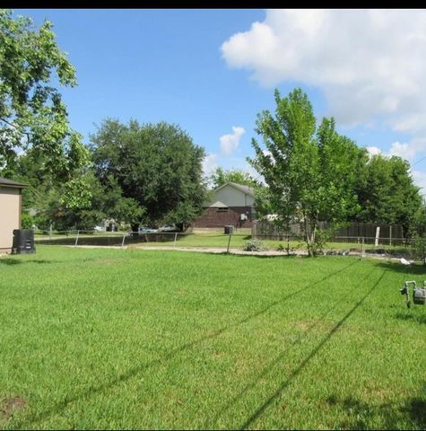 10601 Murr Way, Houston, TX 77048