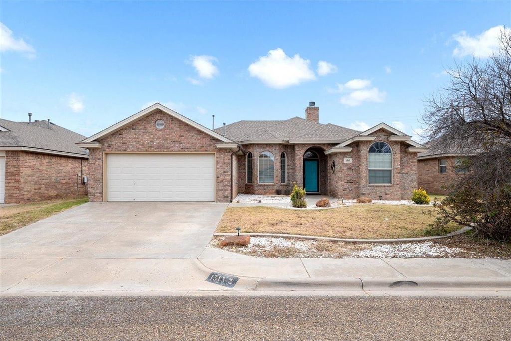 1313 Yorkshire Avenue, Wolfforth, TX 79382