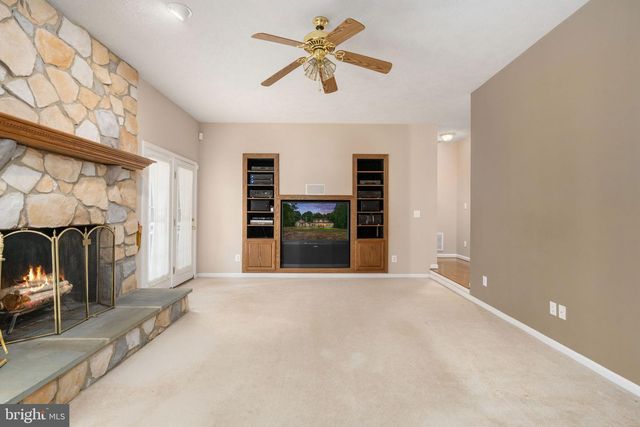 32236 DEEP MEADOW LN, Locust Grove, VA 22508