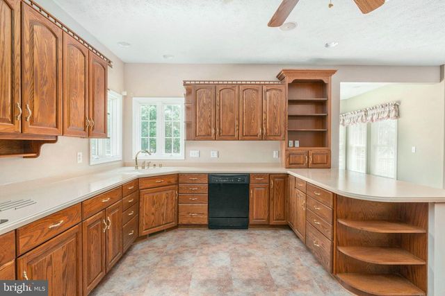 32236 DEEP MEADOW LN, Locust Grove, VA 22508