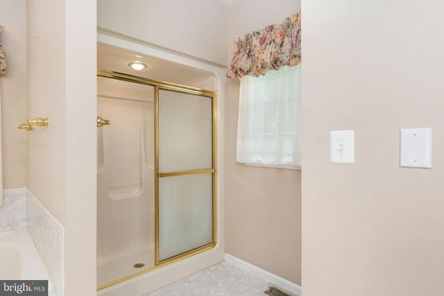32236 DEEP MEADOW LN, Locust Grove, VA 22508