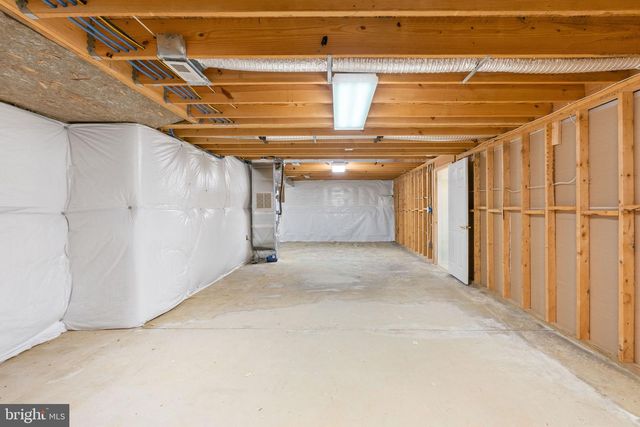 32236 DEEP MEADOW LN, Locust Grove, VA 22508