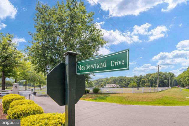32236 DEEP MEADOW LN, Locust Grove, VA 22508