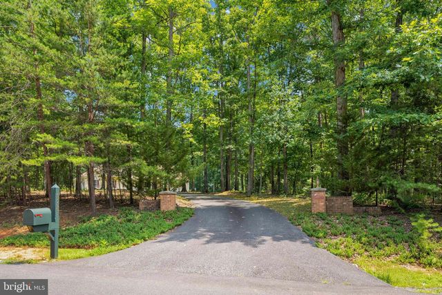 32236 DEEP MEADOW LN, Locust Grove, VA 22508