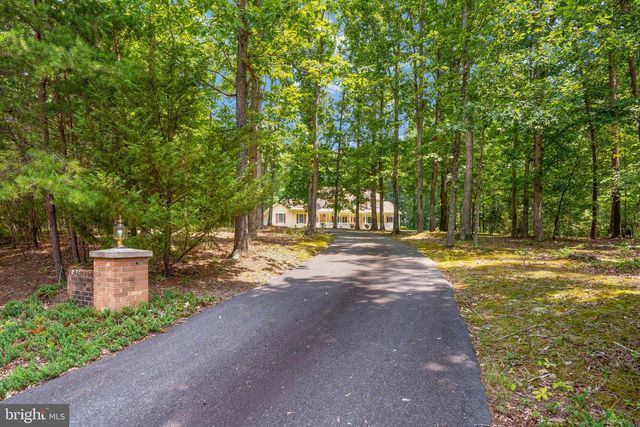 32236 DEEP MEADOW LN, Locust Grove, VA 22508