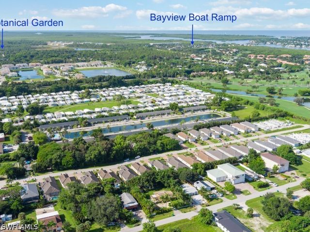 2753 Linda DR, Naples, FL 34112