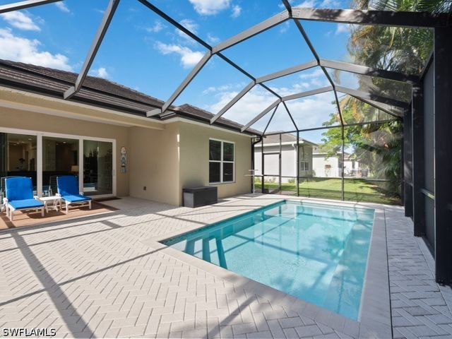 2753 Linda DR, Naples, FL 34112