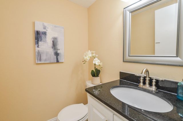 14707 Barryknoll Lane 168, Houston, TX 77079