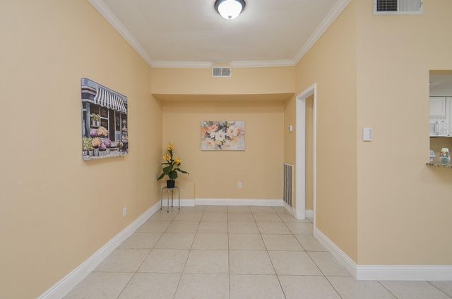 14707 Barryknoll Lane 168, Houston, TX 77079