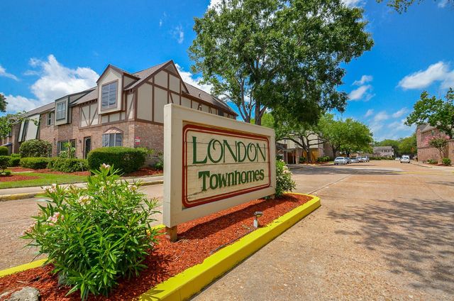 14707 Barryknoll Lane 168, Houston, TX 77079