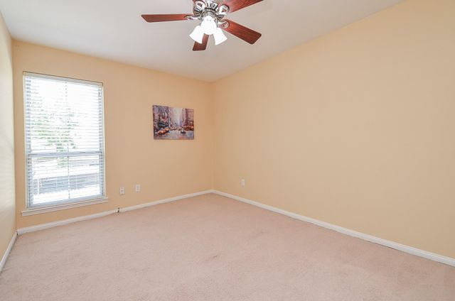 14707 Barryknoll Lane 168, Houston, TX 77079