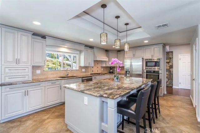 24806 Rosepark Court, Newhall, CA 91321