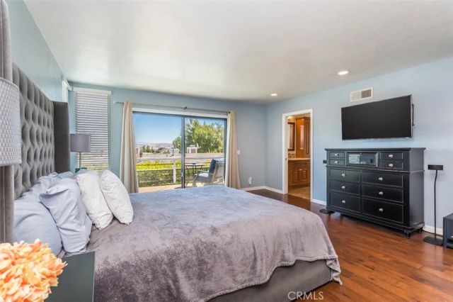 24806 Rosepark Court, Newhall, CA 91321