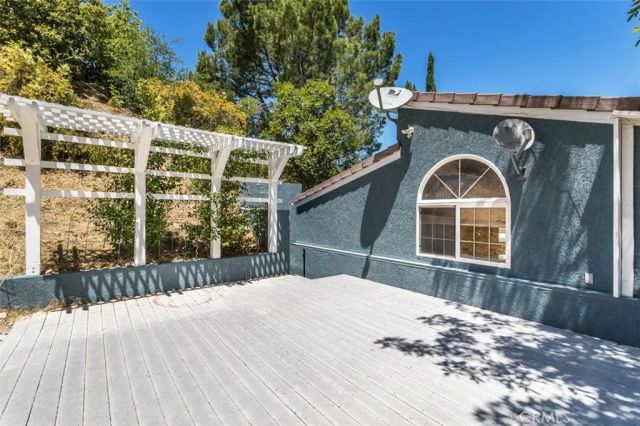 24806 Rosepark Court, Newhall, CA 91321