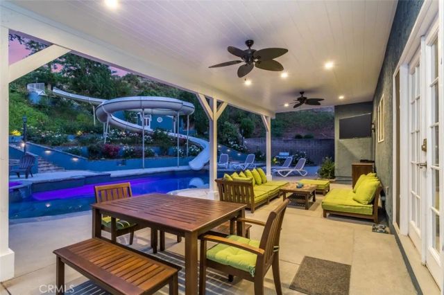24806 Rosepark Court, Newhall, CA 91321