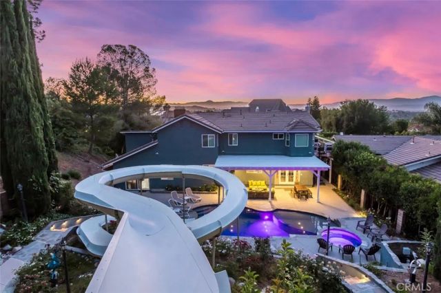 24806 Rosepark Court, Newhall, CA 91321
