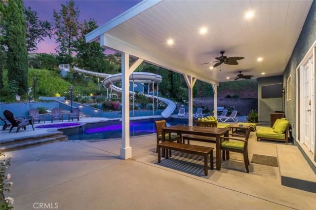 24806 Rosepark Court, Newhall, CA 91321
