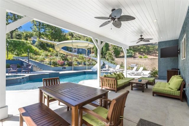 24806 Rosepark Court, Newhall, CA 91321